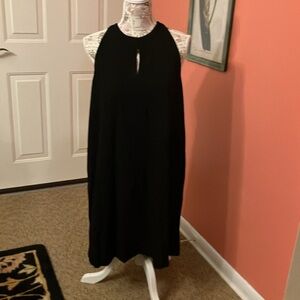 LOFT. BEAUTIFUL FLOWY LINED BLACK DRESS. LOOK @ BACK!  SIZE LARGE. NWT
